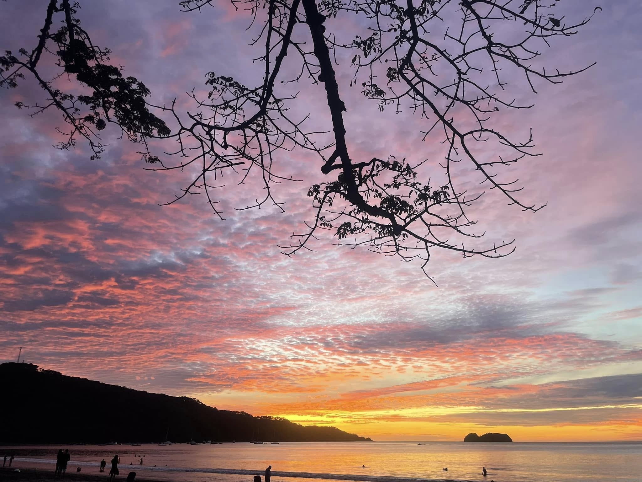 Beach vs Central Valley Costa Rica cost comparison